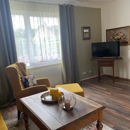 Am Teerofenrain - Mediterraner Villa Torgelow